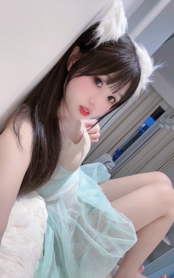 身材好的年轻小妹妹