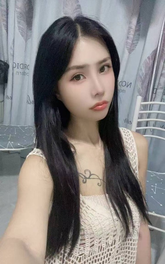 可深喉丽丽