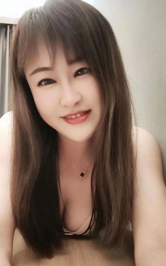 特色  S女王  菊花