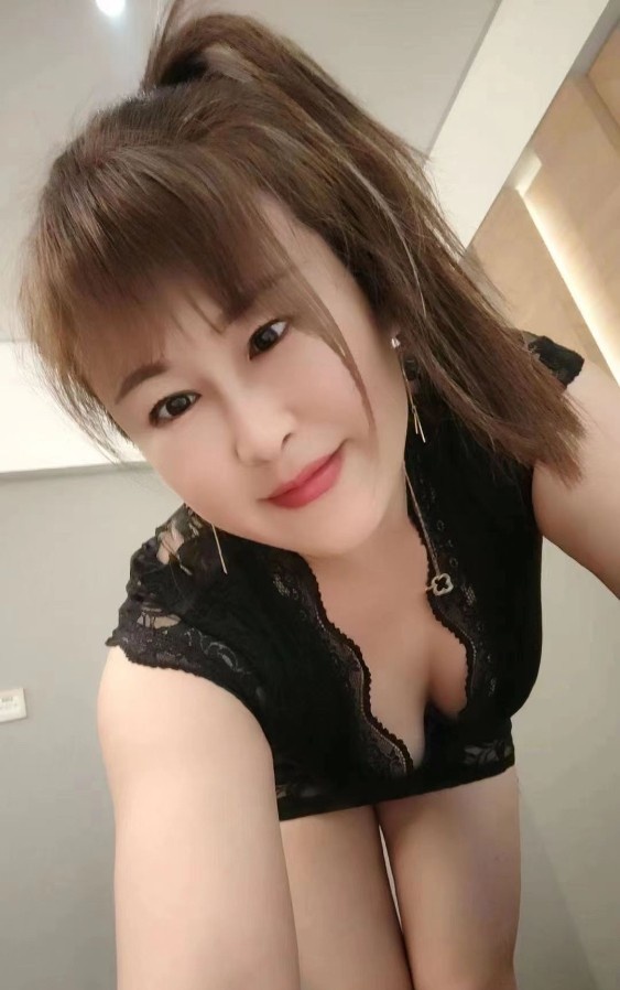 特色  S女王  菊花