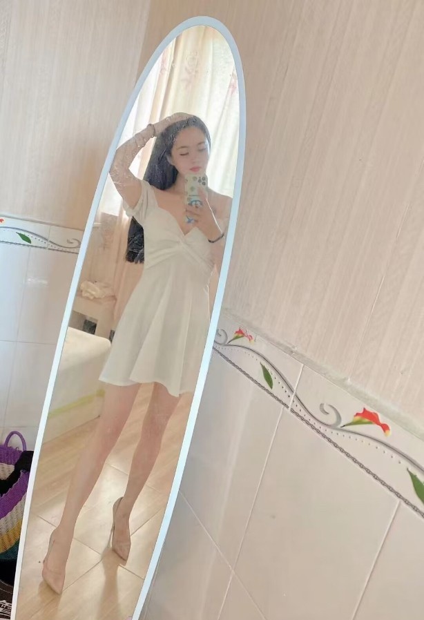 钟楼美艳少妇