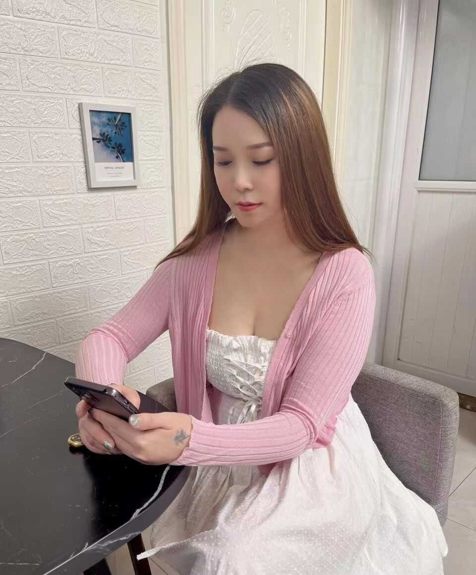 超白巨乳少妇
