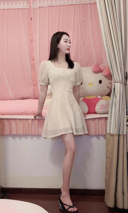 舌到饱的妹子