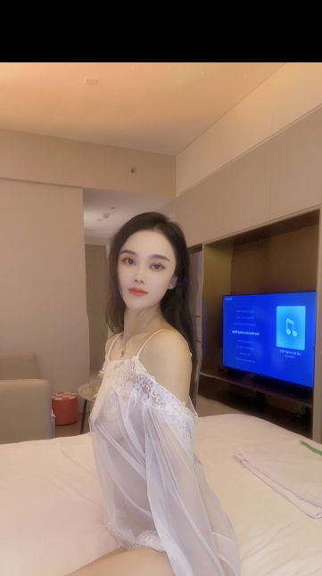 罗湖高挑倾城