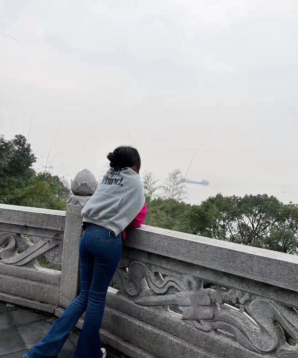 新建璐璐老师