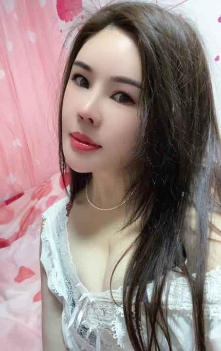 宝安大奶肥臀少妇魅儿