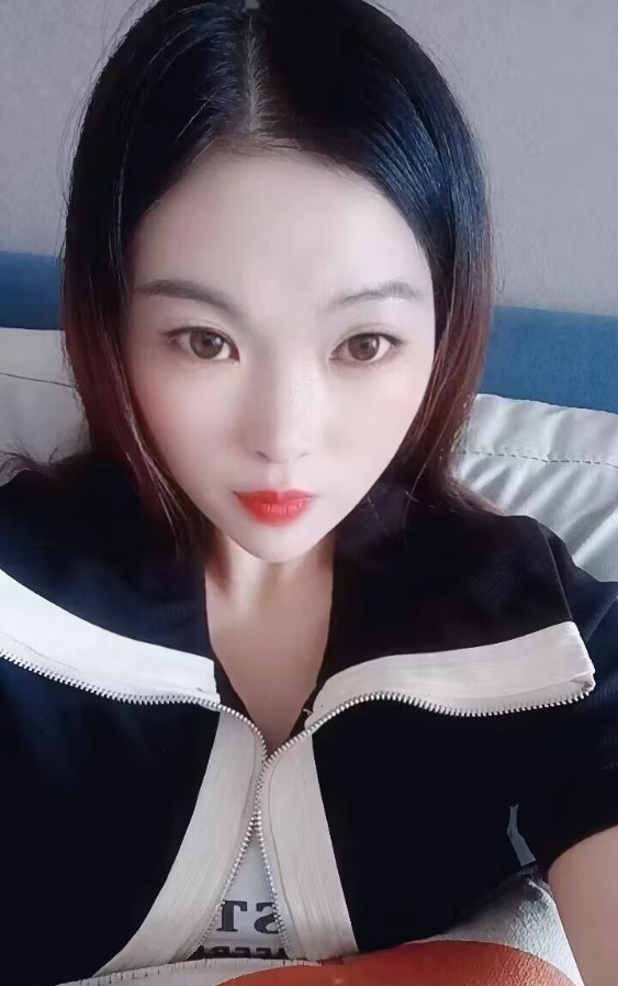 叠石桥美少妇