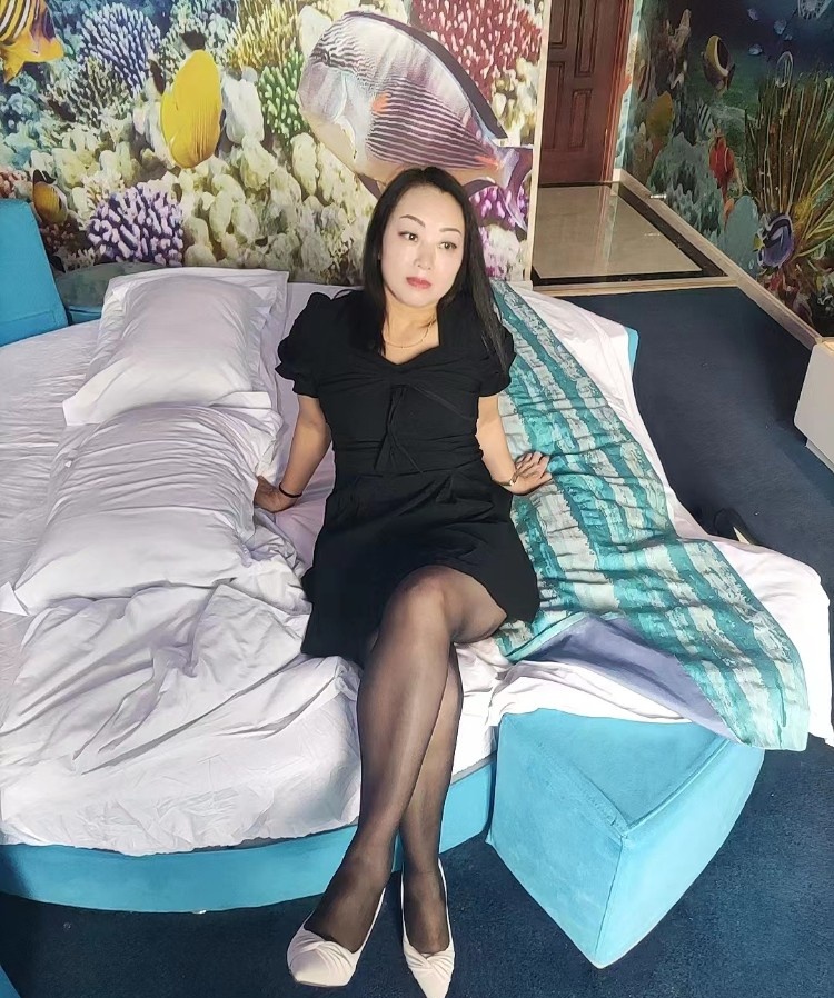 叠石桥车震少妇