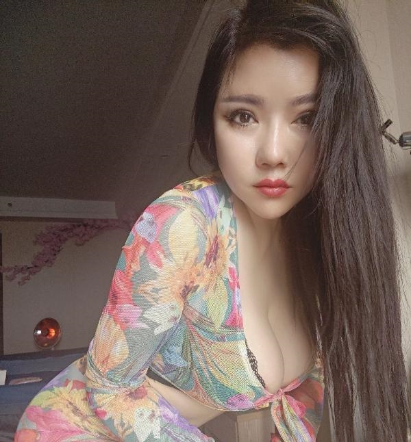 渝中清清巨大奶子