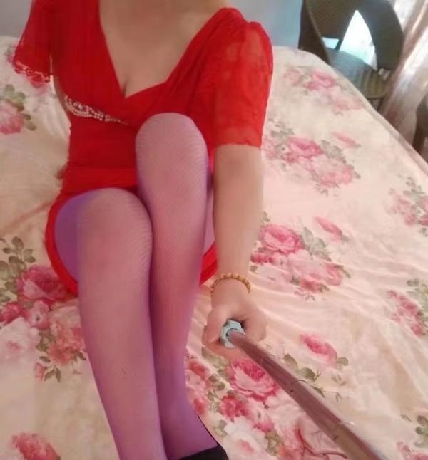 性价比服务控熟女