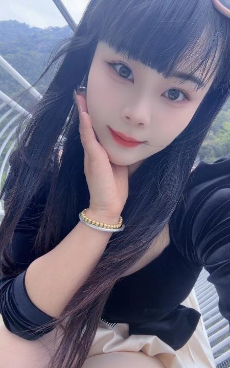 毒龙女王