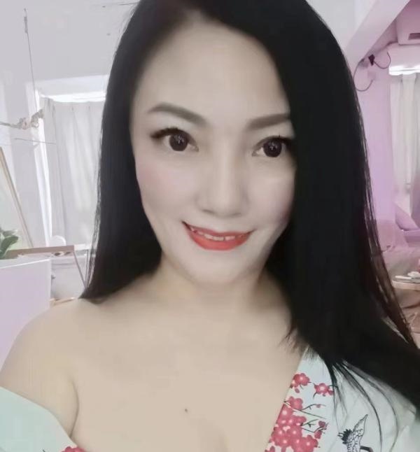 AV水床少妇 慧子