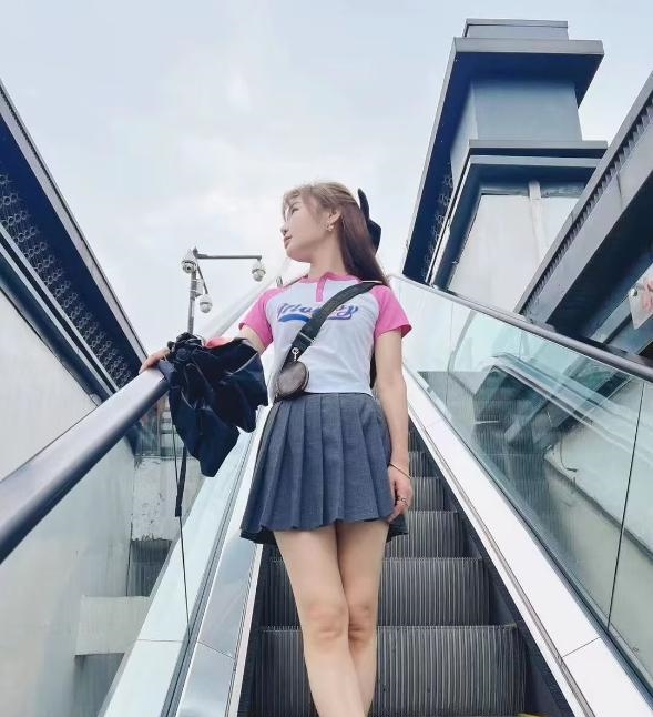 城西低调小玉