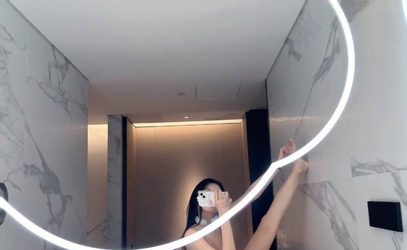 体验会跳舞小姐姐