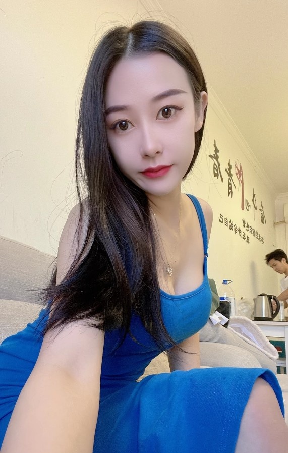 偶遇长春高级感满满的小姐姐