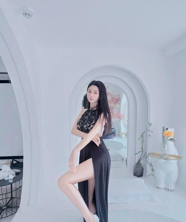 天河长腿诱惑老师
