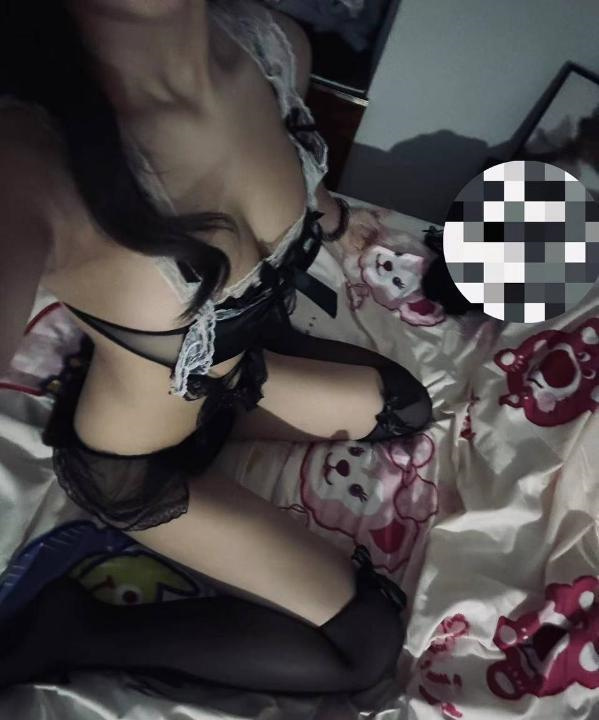 风骚少妇臂肥水多