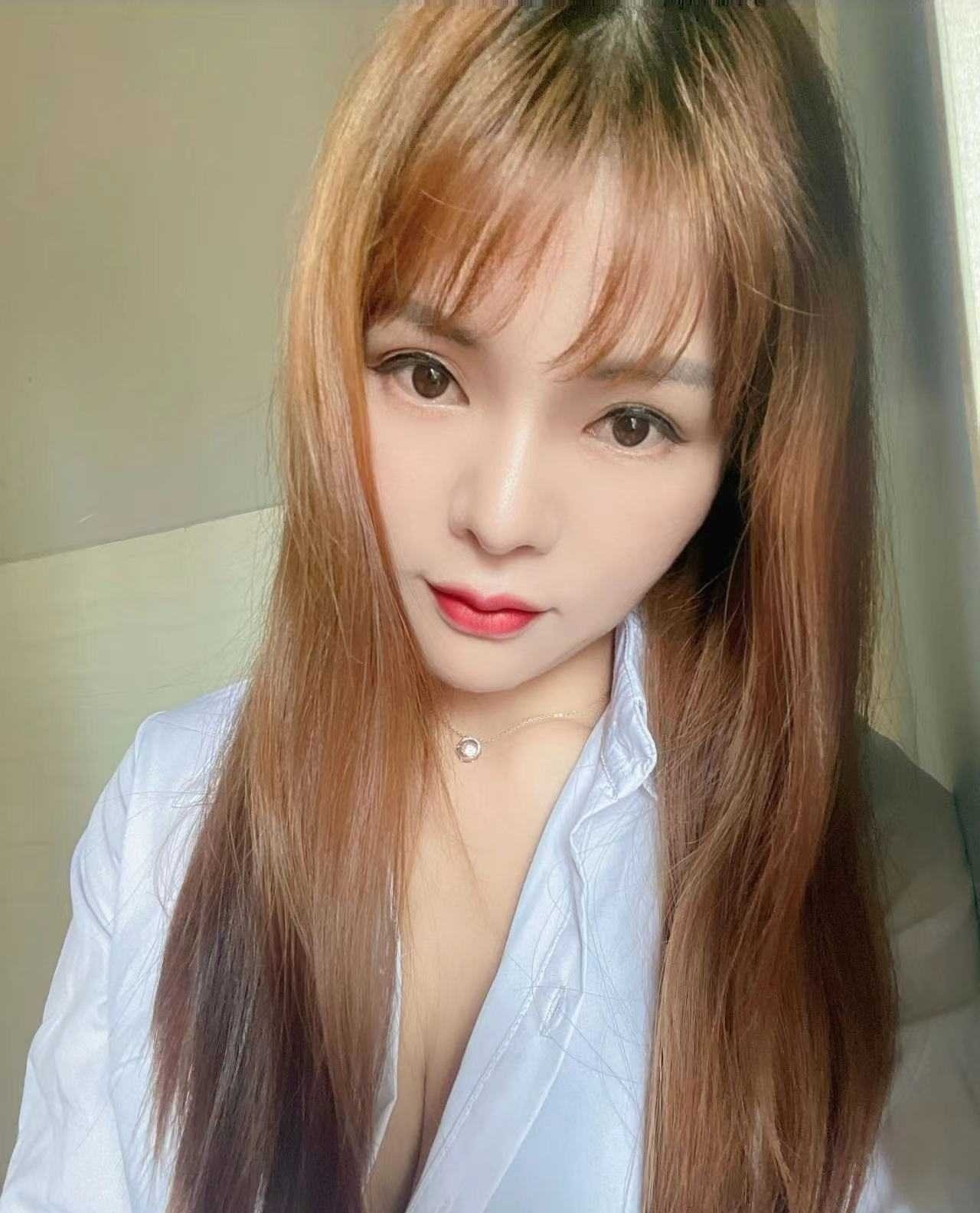 肥臀服务型思思