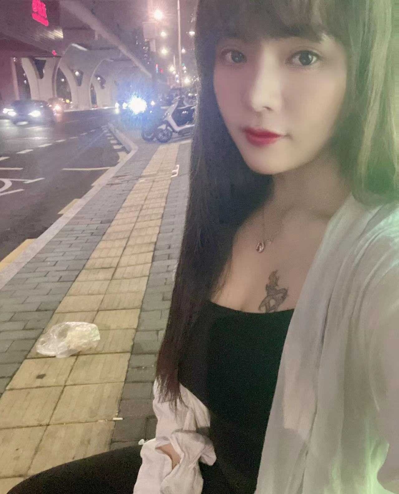 肥臀服务型思思