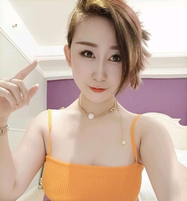 大奶小浪浪