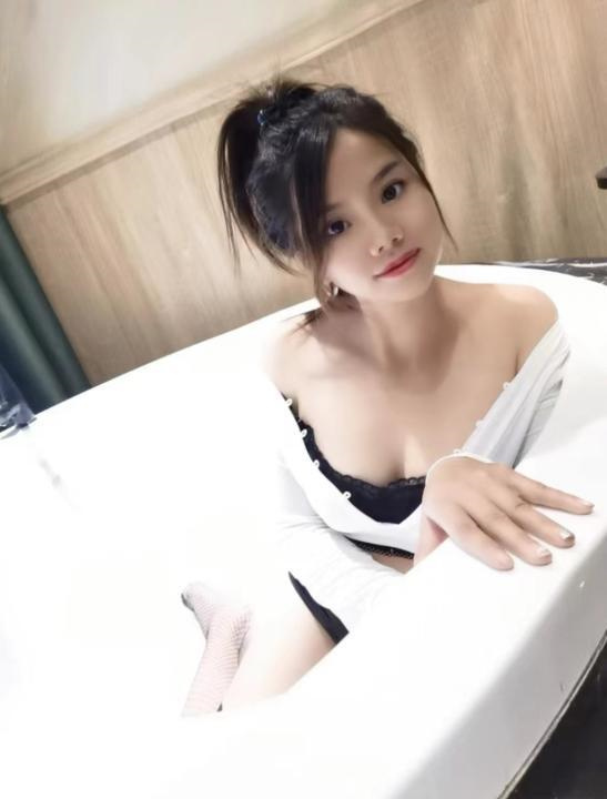 布吉梦露回归