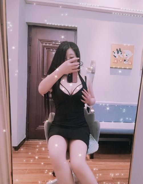 龙华大胸御姐