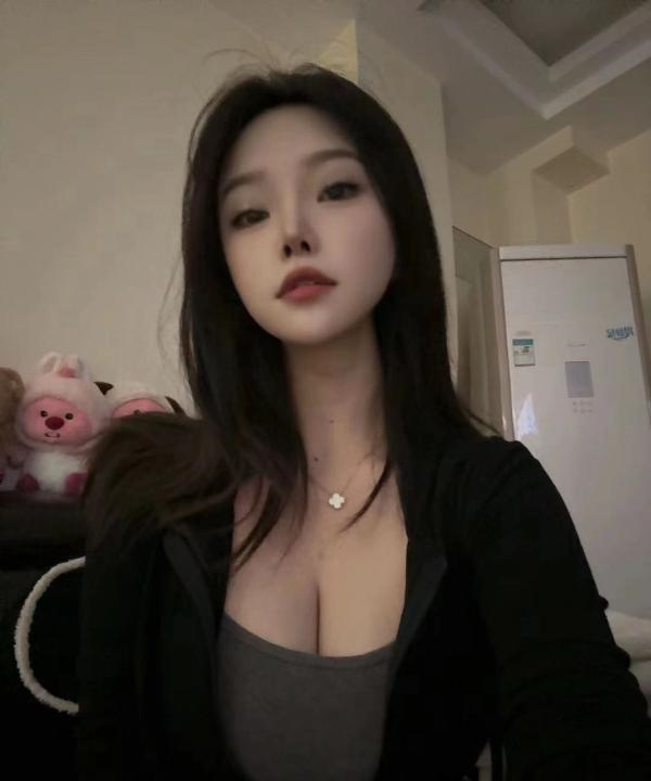 南山巨乳欣欣
