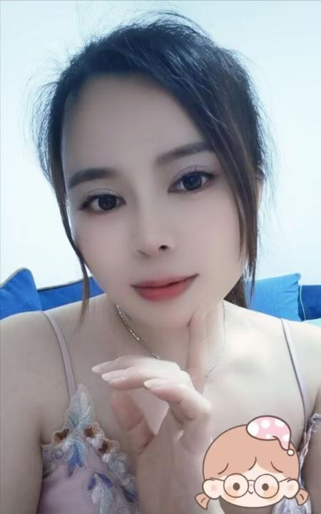 小巧少妇云儿