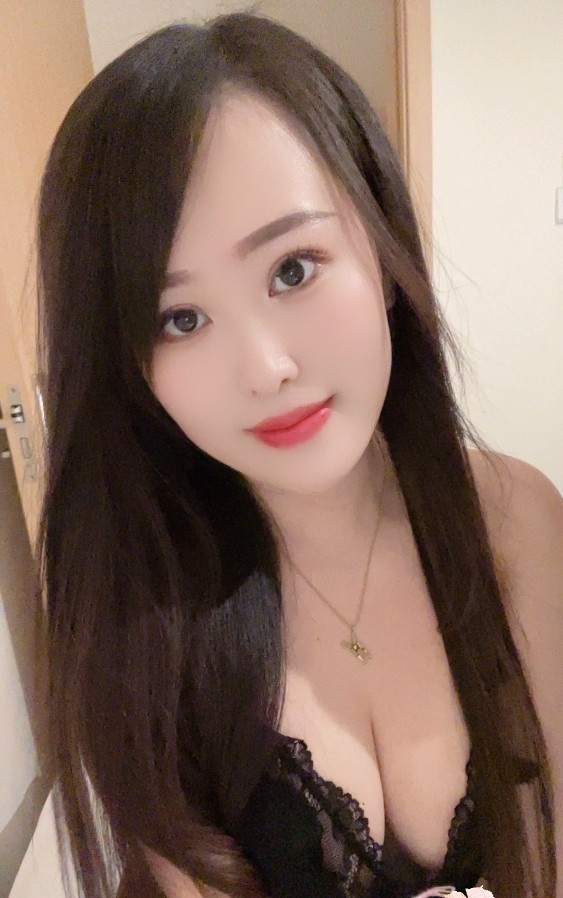 新人小七月
