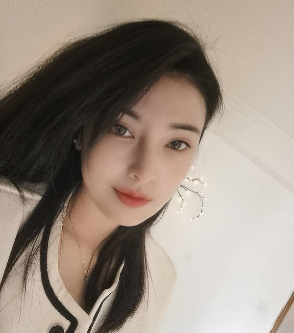 二刷羽恩带小姐妹双飞