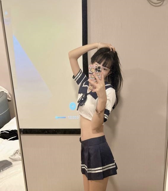 汉阳钟家村嫩妹暖洋洋
