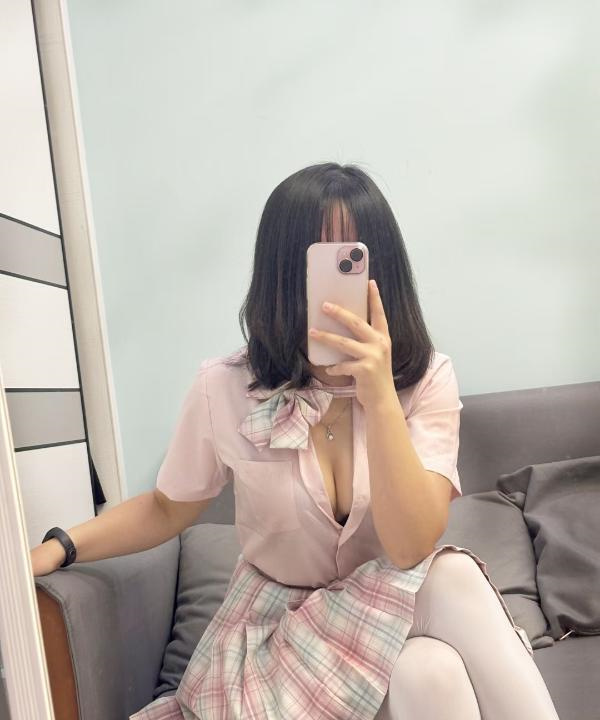 coser服装小姐姐