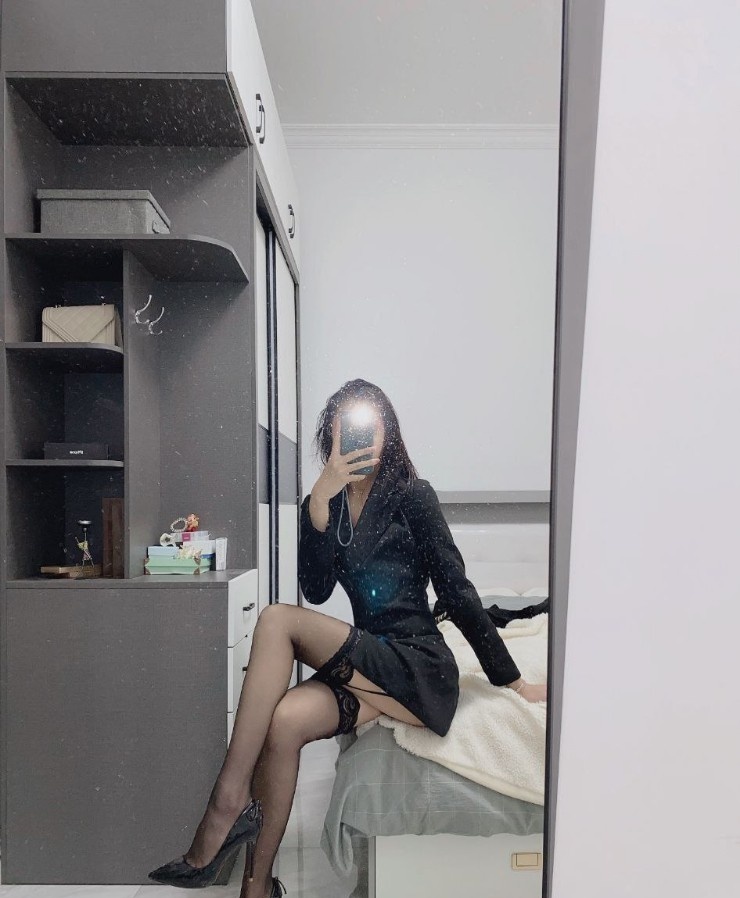 黑丝御姐型