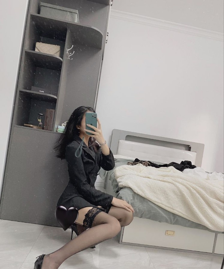 黑丝御姐型