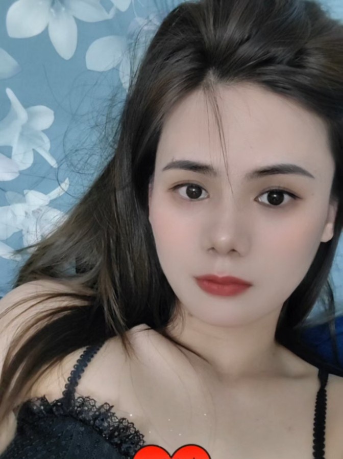 大学路身材很顶的妹妹（3刷）