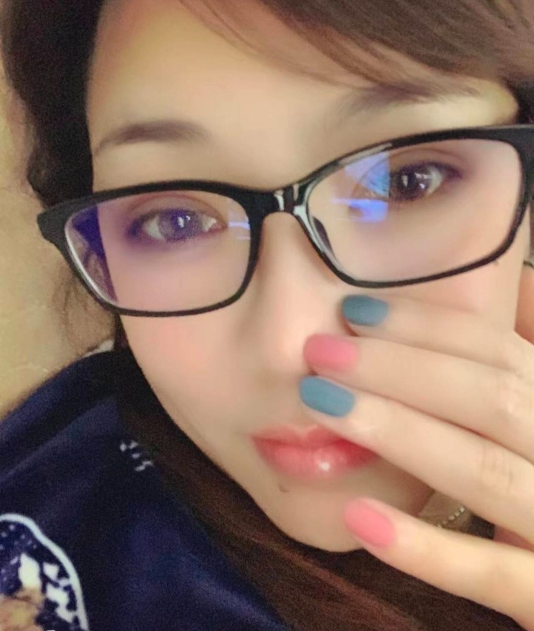侗族欲女安琪