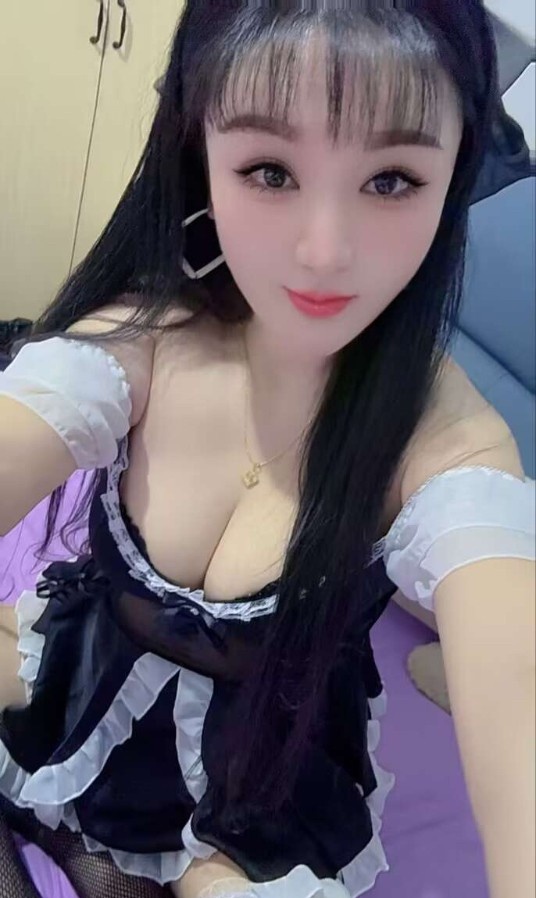 西湖大奶依诺