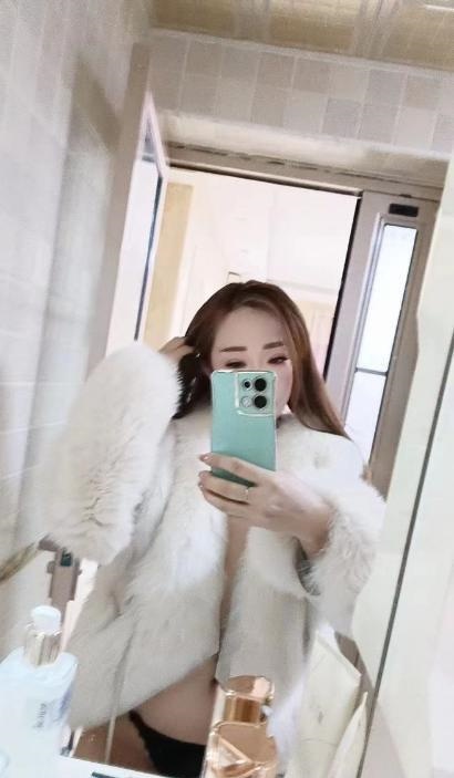 津南喷水少妇