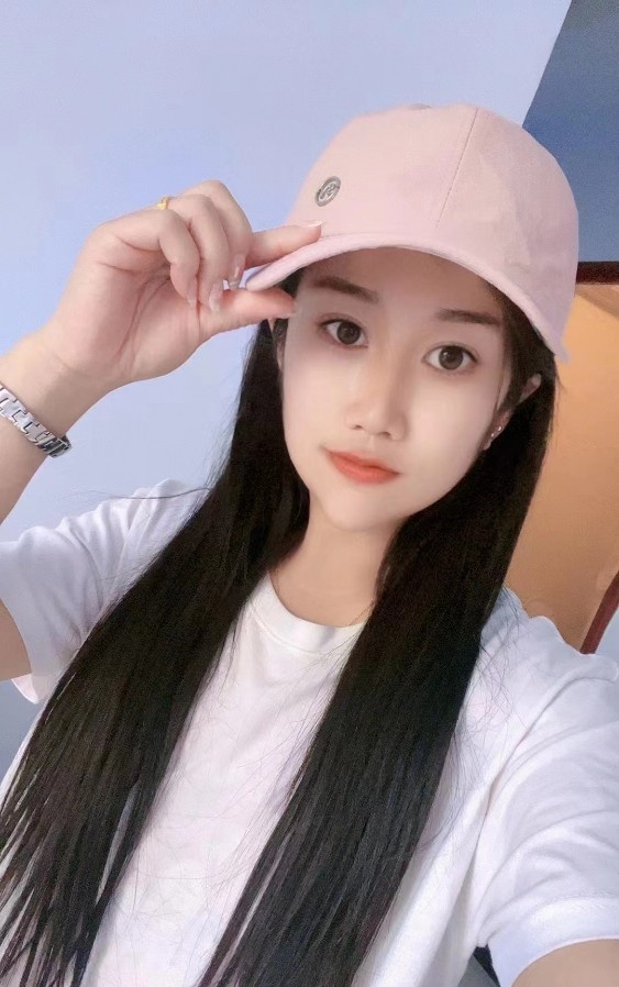 兼职大眼睛妹妹