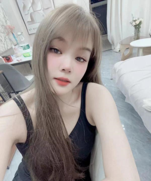 1.68大长腿小骚妇