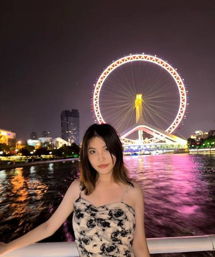 龙岗依琳大学妹