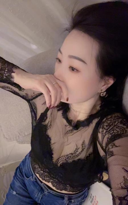 越秀气质姐姐丹妮