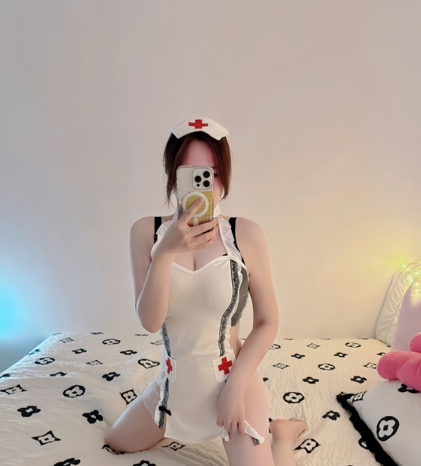 武侯轻熟黑丝兔兔