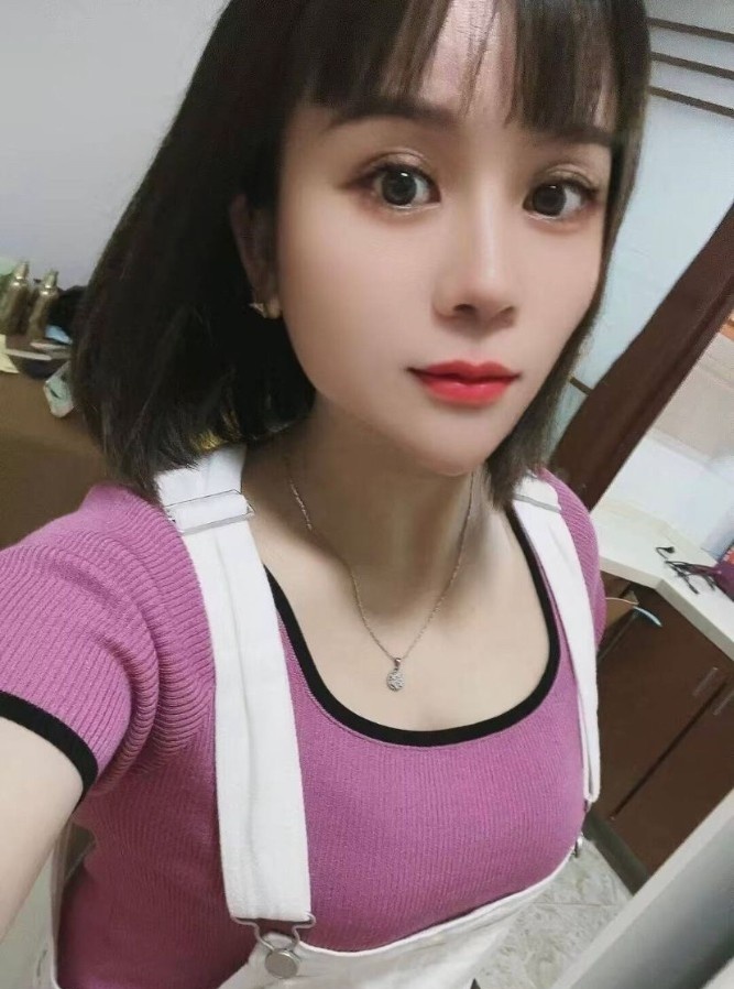 嫩木耳小兰