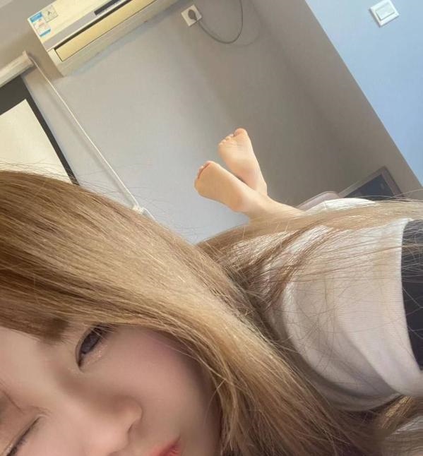 野战车震童颜萝莉