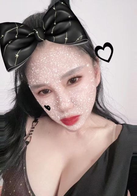 新区巨乳