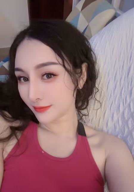 南山晚晴美女