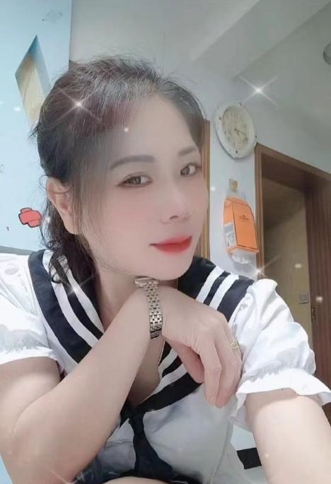雨花风骚熟女泄火