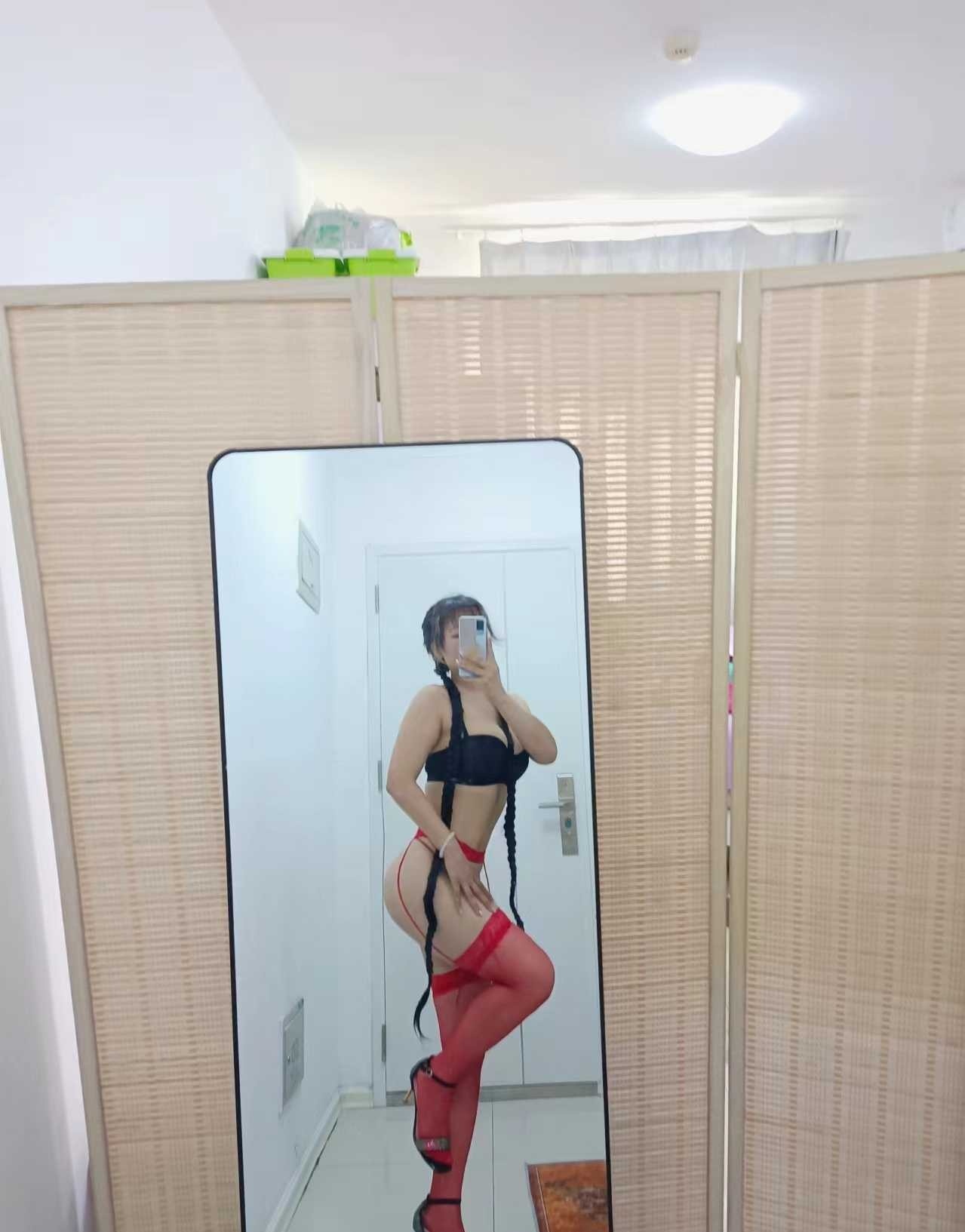 传媒大学黄头发聋哑小妹，身材好，易高潮