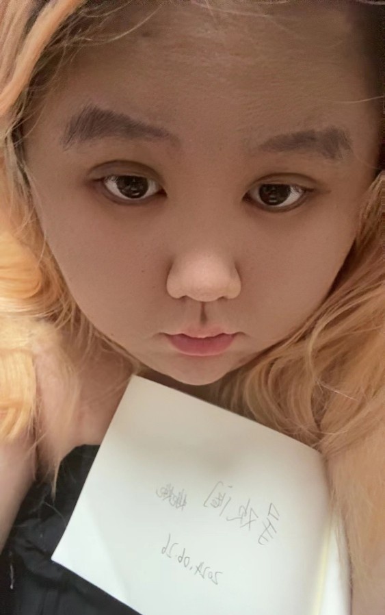 婉婉胖妹妹（自聊自做）